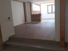 Casa de vânzare 3 camere, în Galaţi, zona Central