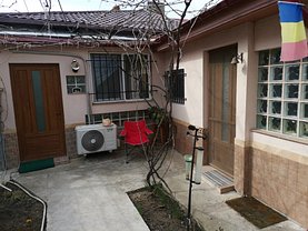 Casa de vânzare 3 camere, în Galaţi, zona Piaţa Centrală