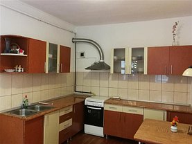 Casa de închiriat 3 camere, în Sibiu, zona Ultracentral