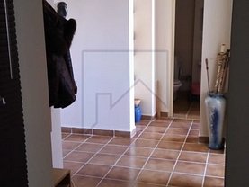 Apartament de închiriat 4 camere, în Bucureşti, zona Mărgeanului