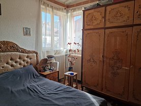 Casa de vânzare 4 camere, în Bucureşti, zona Drumul Sării