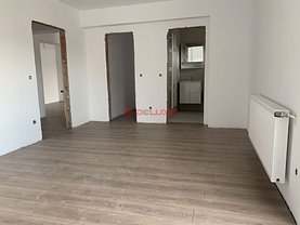 Apartament de vânzare 3 camere în Bistrita, Sud-Vest