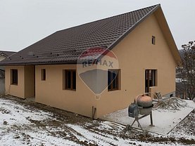 Casa 4 camere în Bistrita, Sud-Vest