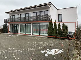 Vânzare spaţiu comercial