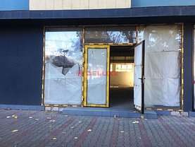 Vânzare spaţiu comercial