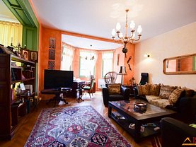 Casa de vânzare 9 camere, în Sibiu, zona Strand