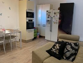 Casa de închiriat 3 camere, în Bucureşti, zona Unirii