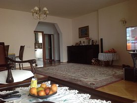 Casa de închiriat 6 camere, în Bucuresti, zona P-ta Romana