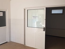 Închiriere spaţiu industrial