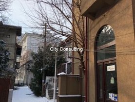 Apartament de vânzare 3 camere, în Bucuresti, zona 1 Mai