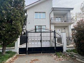 Casa de închiriat 12 camere, în Galaţi, zona Bd. Coşbuc