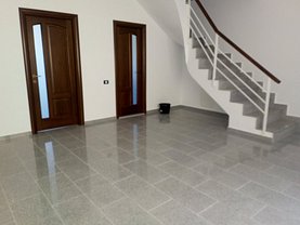 Casa de închiriat 7 camere, în Bucuresti, zona Parcul Carol