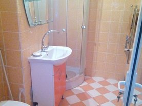 Apartament de vânzare 3 camere în Galati, Micro 17
