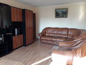 Apartament de închiriat 3 camere, în Galati, zona Vest