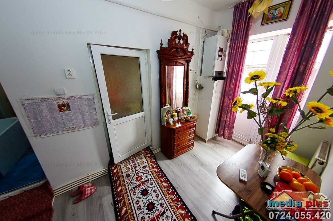 Casă în curte comună, zonă Parc Rizer, teren 373