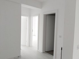 Apartament de vânzare 3 camere, în Craiova, zona Calea Severinului