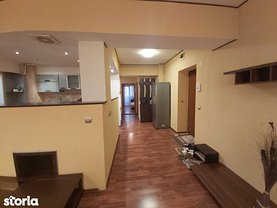Apartament de închiriat 3 camere, în Craiova, zona Calea Bucureşti