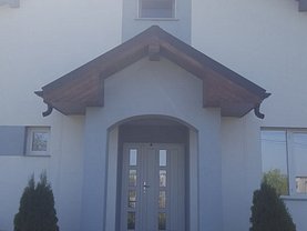 Casa de vânzare 3 camere, în Craiova, zona Sud-Est
