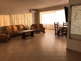 Apartament de închiriat 3 camere, în Constanta, zona Faleza Nord
