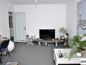 Apartament de vânzare 3 camere, în Constanţa, zona Faleza Nord