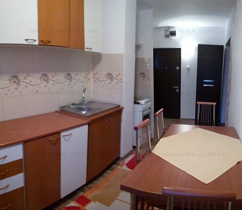 Apartament 2 camere decomandat - Tomis III - 75.500 euro (E5) - imaginea 9