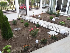 Casa de vânzare 4 camere, în Eforie Nord, zona Nord-Vest