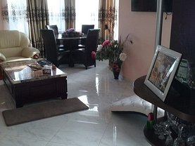 Casa de vânzare 7 camere, în Techirghiol, zona Est