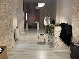Casa de închiriat 6 camere, în Constanţa, zona Central