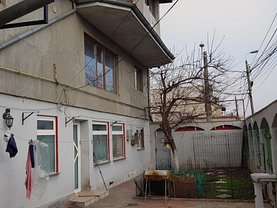 Casa de vânzare 10 camere, în Constanţa, zona Coiciu