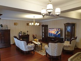 Casa de vânzare 6 camere, în Constanţa, zona Tomis II