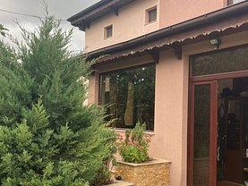 Casa de închiriat 5 camere, în Ovidiu, zona Sud
