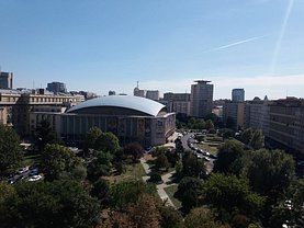 Apartament de vânzare 3 camere, în Bucuresti, zona Sala Palatului