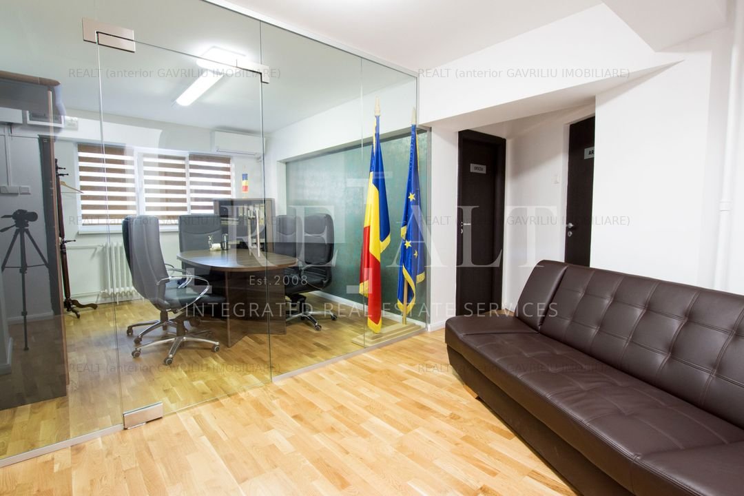 Vanzare apartament 3 camere | Premium, Birou, Cabinet, Rezidential | Mosilor - imaginea 0 + 1