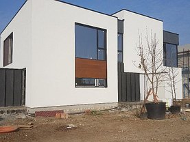 Casa de vânzare 4 camere, în Otopeni, zona Central