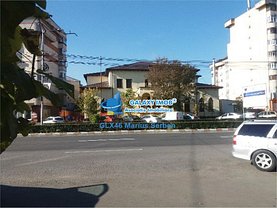 Apartament de vânzare 4 camere, în Targoviste, zona Central