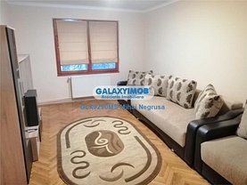 Apartament de închiriat 4 camere, în Targu Mures, zona 7 Noiembrie
