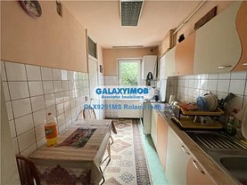 Apartament de vânzare 3 camere, în Târgu Mureş, zona 7 Noiembrie
