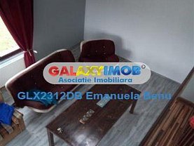 Casa de închiriat 5 camere, în Şotânga, zona Central