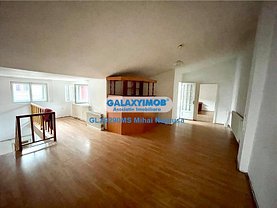 Casa de vânzare sau de închiriat 4 camere, în Târgu Mureş, zona 7 Noiembrie