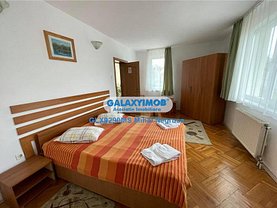 Casa de închiriat 11 camere, în Targu Mures, zona Central