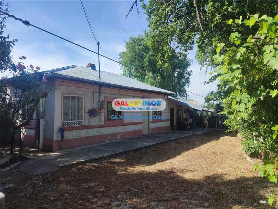 Vanzare casa exterior Targoviste- Razvad