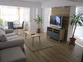 Apartament de închiriat 3 camere, în Bucuresti, zona Central