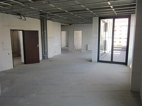 Apartament de vânzare 4 camere, în Bucuresti, zona 13 Septembrie