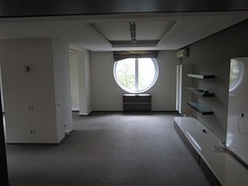 Apartament de închiriat 3 camere, în Bucureşti, zona Plevnei