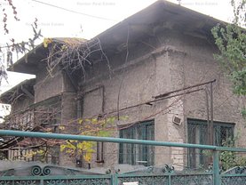 Casa de vânzare 3 camere, în Bucuresti, zona Parcul Carol