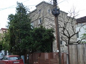 Casa de vânzare 3 camere, în Bucureşti, zona Vatra Luminoasă