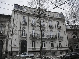 Casa de vânzare sau de închiriat 37 camere, în Bucureşti, zona Pache Protopopescu