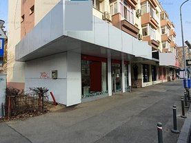 Închiriere spaţiu comercial
