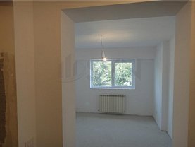 Apartament de vânzare 3 camere în Bucuresti, Victoriei