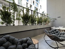 Apartament de vânzare 3 camere în Bucuresti, Herastrau